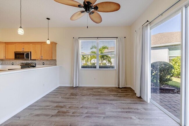 Building Photo - 2536 Bella Vista Cir