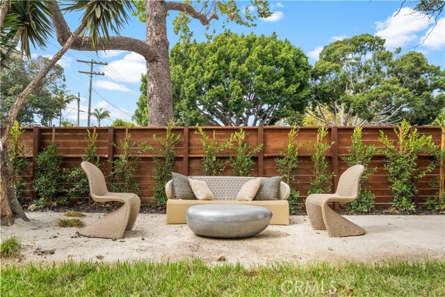 Building Photo - 2203 Pelham Ave