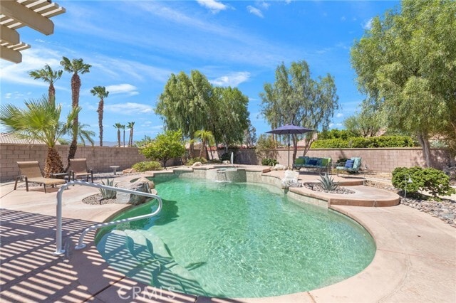 Building Photo - 39371 Blossom Cir