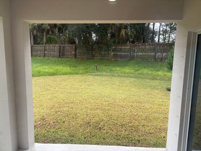 Building Photo - 5041 Armina Pl