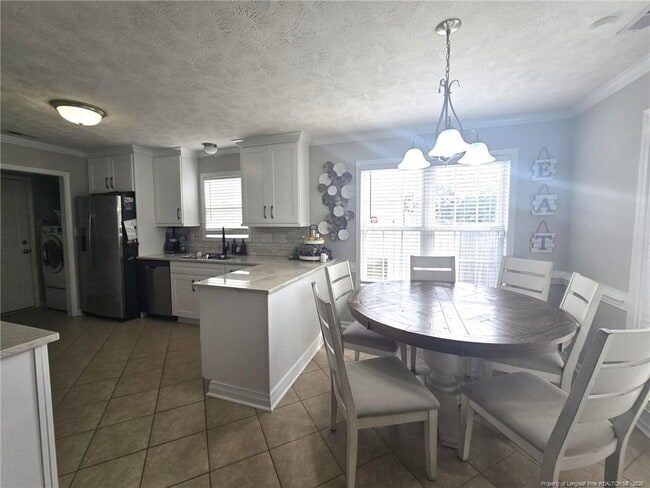 Building Photo - 2656 Daniel Boone Ln