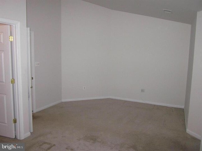 Building Photo - 635 Baystone Ct