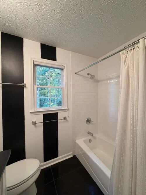 Building Photo - 1170 Lois Ln