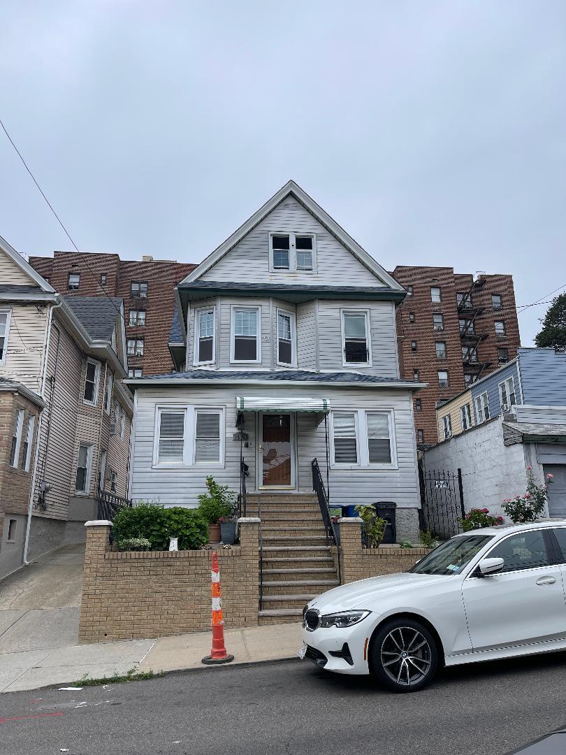 Building Photo - 13987 86th Ave