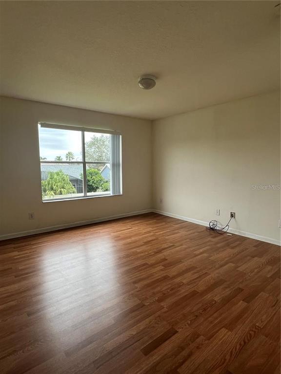 Building Photo - 3257 Falcon Point Dr