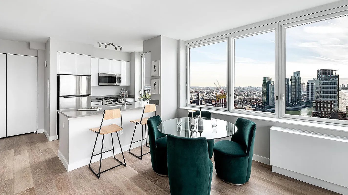 Building Photo - 5-09 48th Avenue