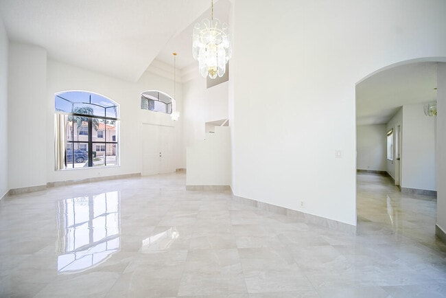 Building Photo - 7261 Nautica Way