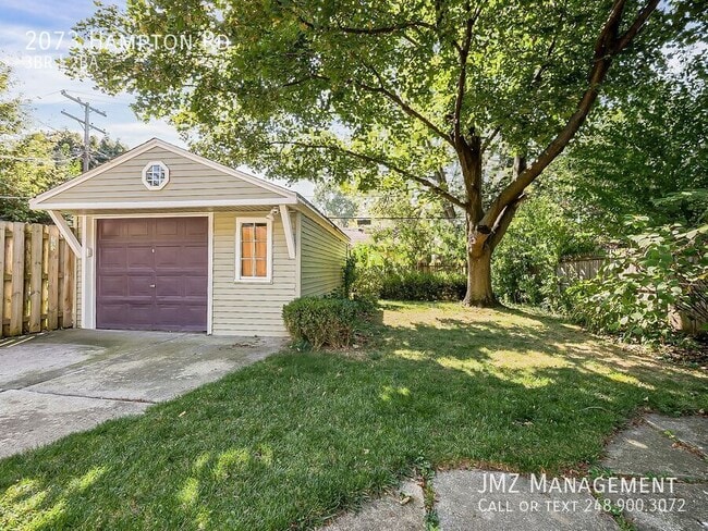Building Photo - 2073 Hampton Rd
