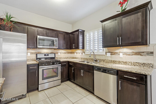 Building Photo - 14729 Oldenberg Ct