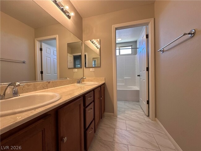 Building Photo - 6631 April Bend Ct