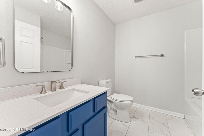 Building Photo - 16456 Tisons Blf Rd