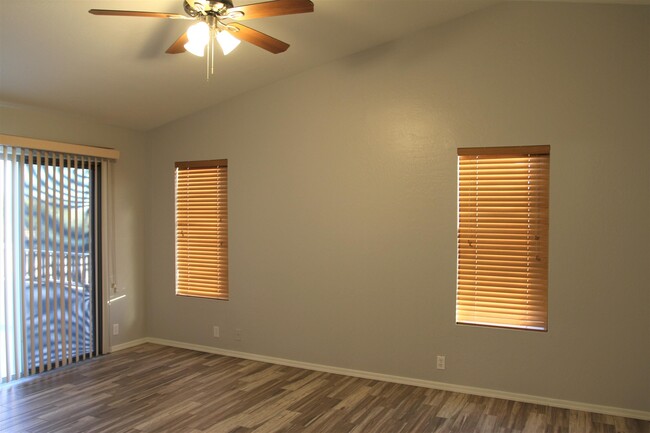 Building Photo - 25829 N 41st Way
