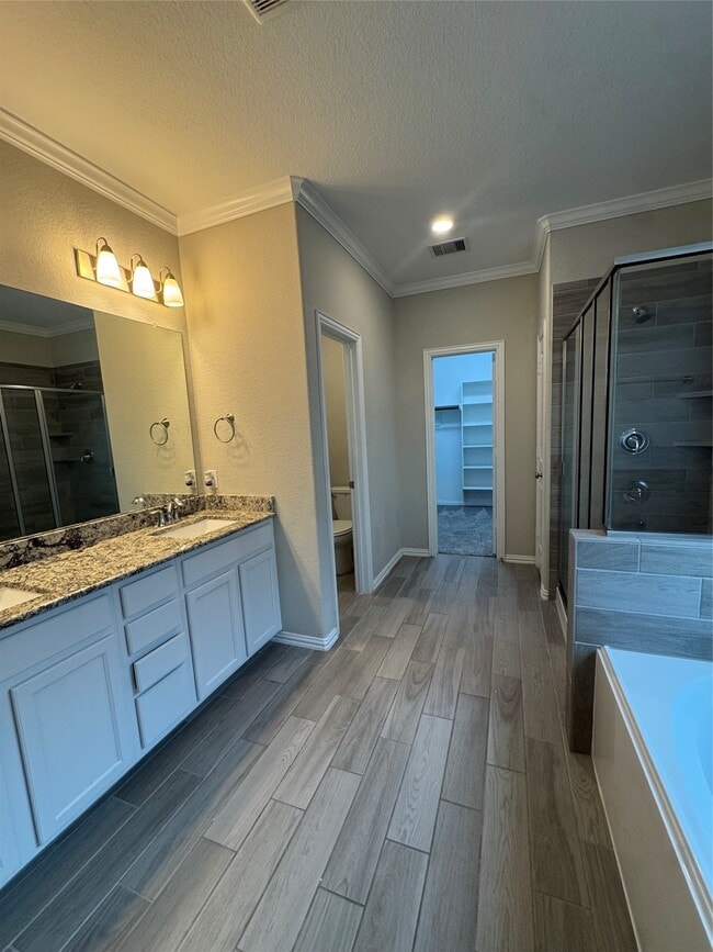 Building Photo - 15722 Monkey Rock Dr