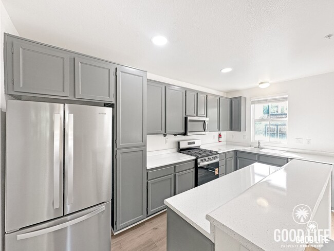 Building Photo - Luxury 3-Level Residence | Designer Remodel in San Diego