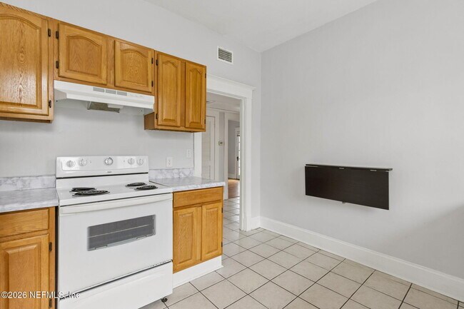 Building Photo - 2527 Forbes St