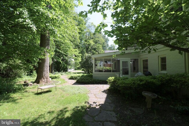Building Photo - 14601 Melinda Ln