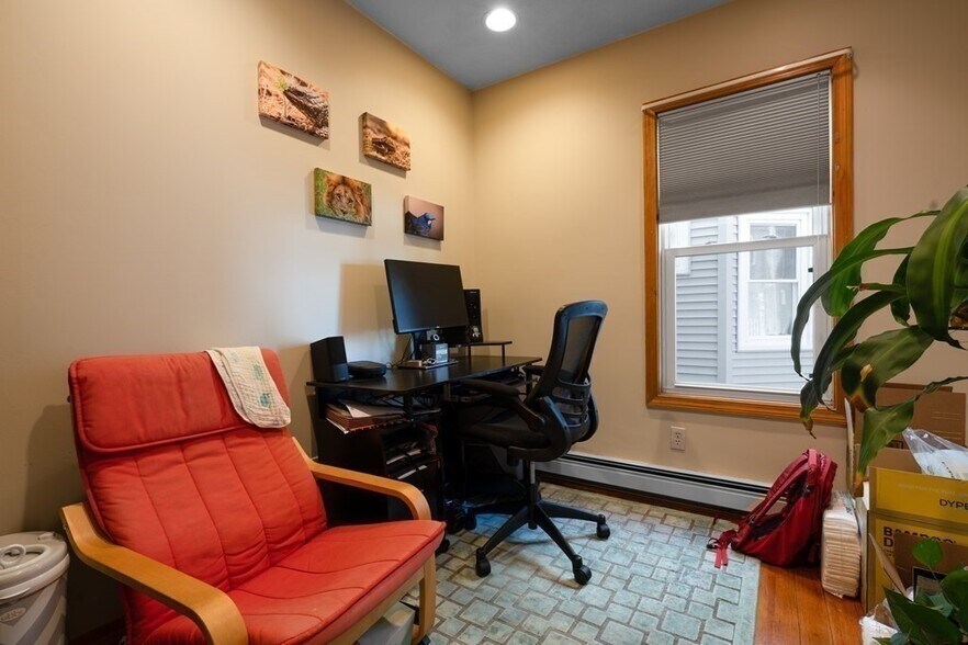 Building Photo - 16 Speridakis Ter