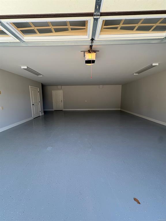 Building Photo - 461 Waters Edge