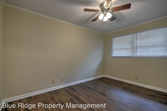 Building Photo - 932 Kendrick Creek Rd