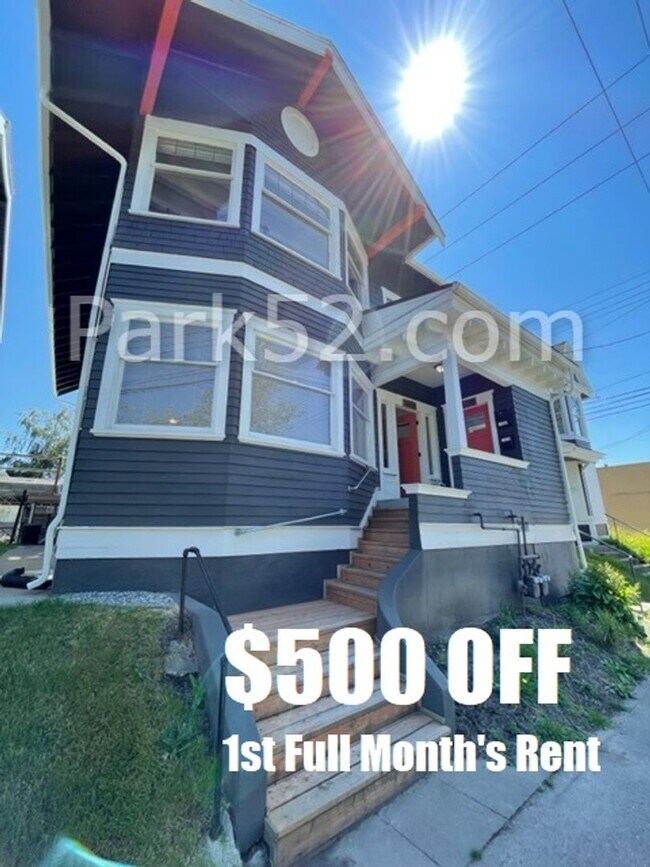 Primary Photo - $500 Off First Full Month! 2 Bedroom 1 Bat...