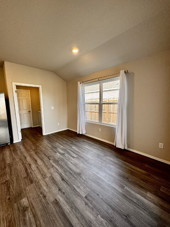 Building Photo - 1505 S Blandford St