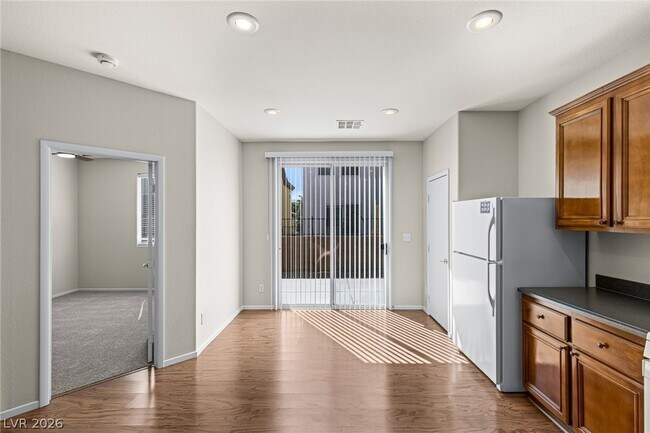 Building Photo - 719 Quayside Ct