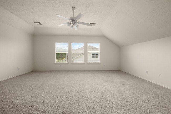 Building Photo - 19830 Broadhead Manor Dr