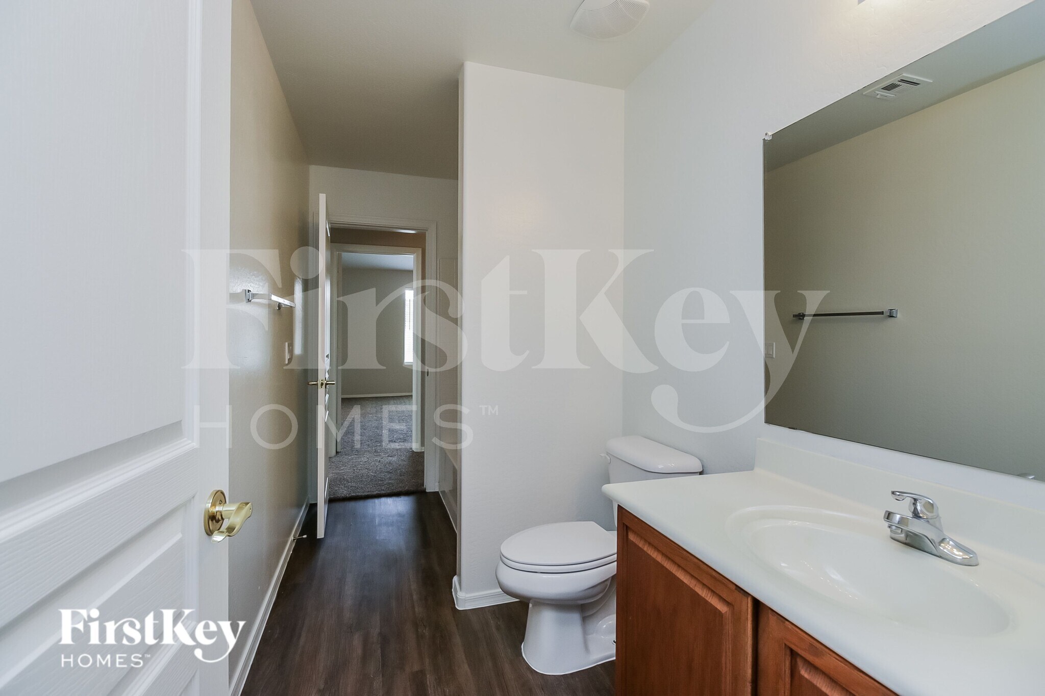 Building Photo - 3849 W South Butte Rd