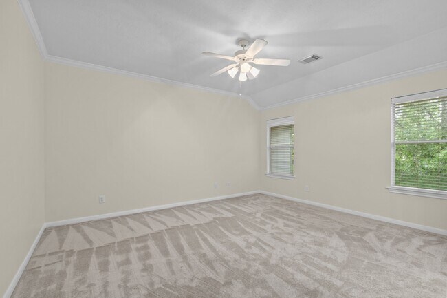 Building Photo - 142 W Burberry Cir