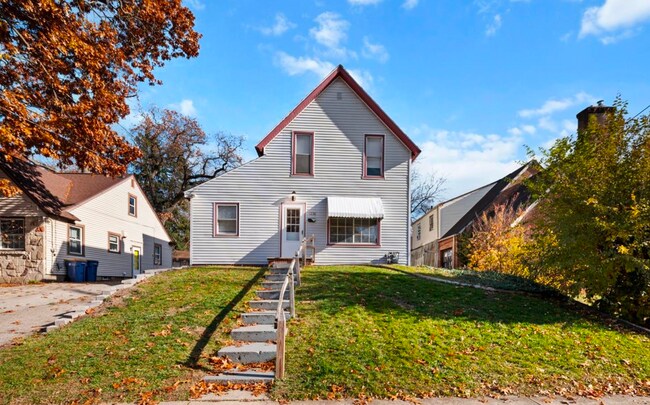 Primary Photo - 1236 Underwood Ave SE