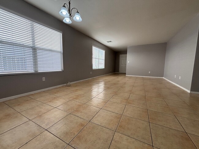 Building Photo - 5344 Dawes Ct