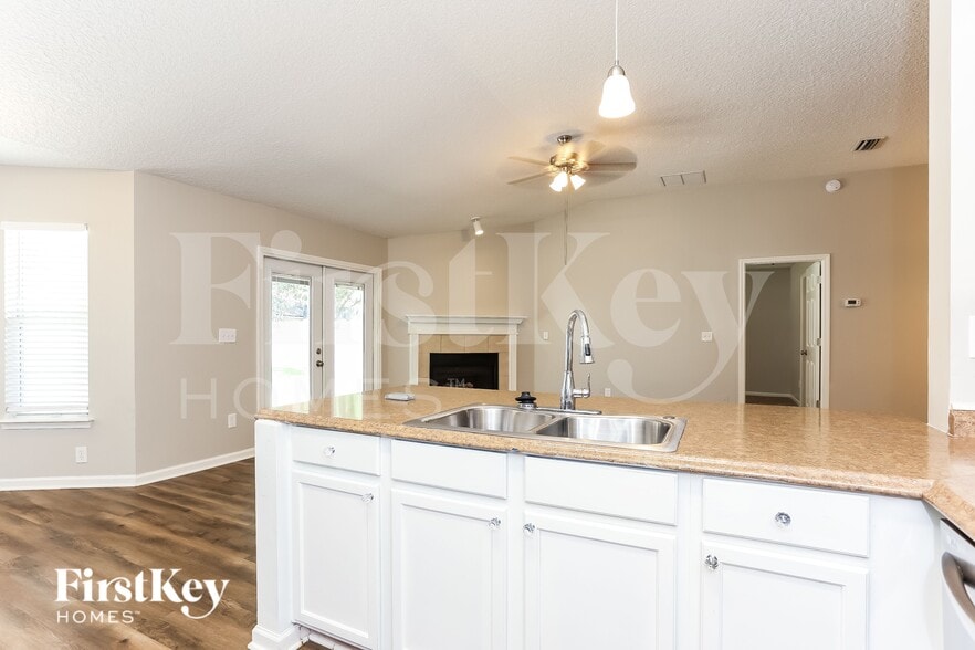 Building Photo - 1036 Three Forks Ct