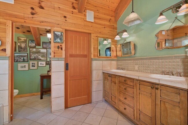 Building Photo - Winter Rental – $18,500/month (5/6-Month Lease)