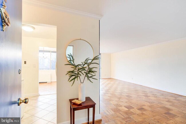 Primary Photo - 4343 Cherry Hill Rd