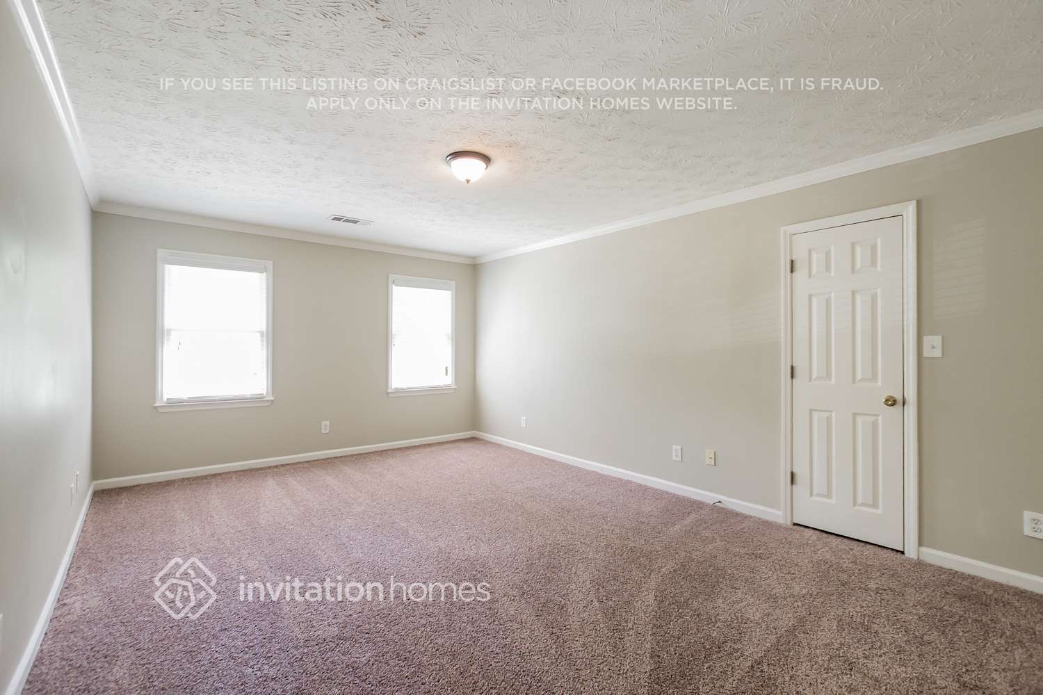 Building Photo - 5130 Brownwood Dr