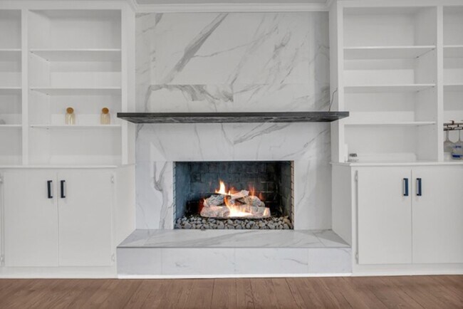 Building Photo - Elegant 4BR Home with Luxury Finishes and Premier Amenities in Marietta