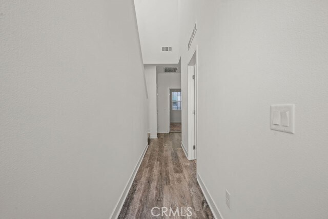 Building Photo - 1422 S Urbana St