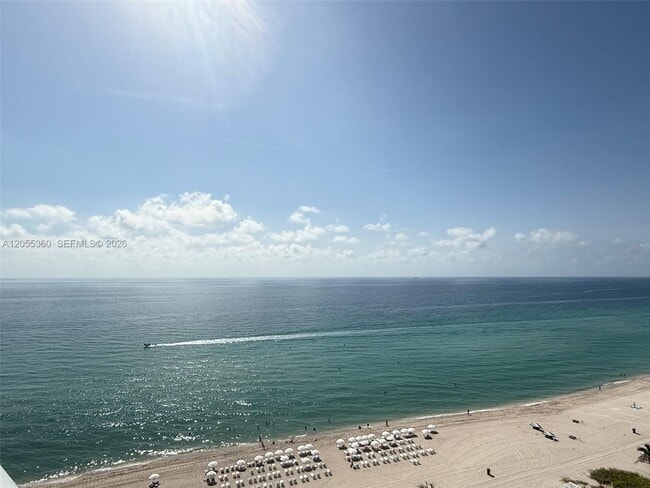 Building Photo - 18101 Collins Ave