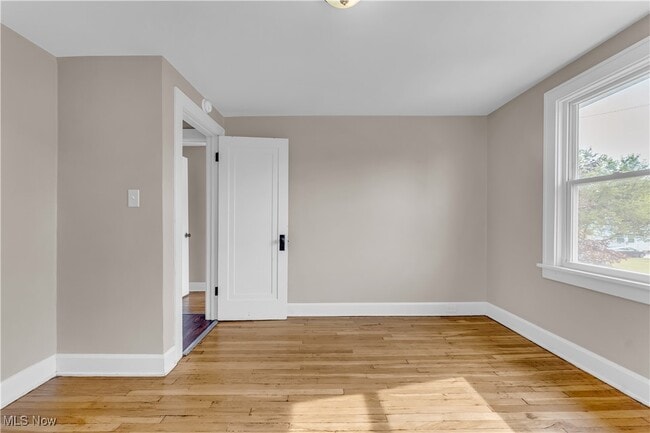 Building Photo - 5181 Clement Ave