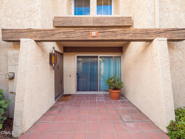 Building Photo - 502 W Huntington Dr