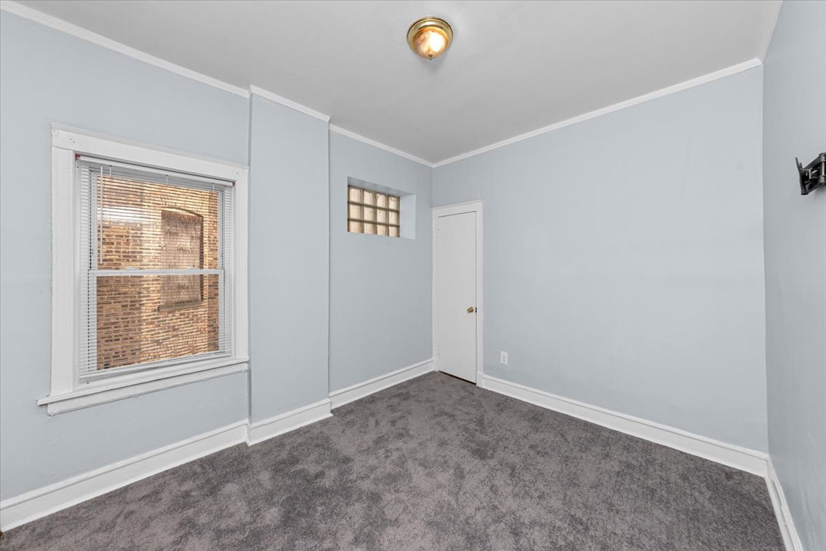 Building Photo - 11314 S Prairie Ave