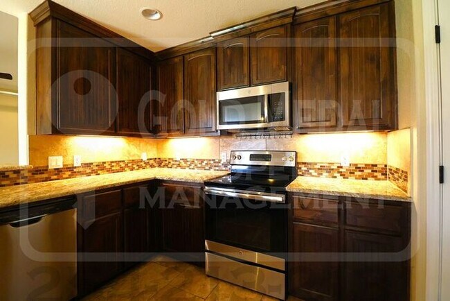 Building Photo - 6009 Cordillera Dr