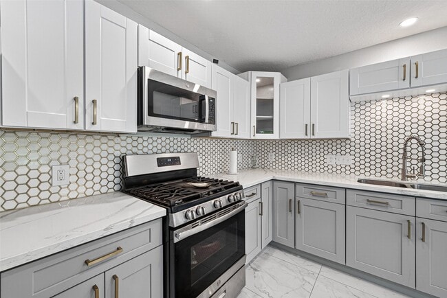 Building Photo - 21202 Barker Canyon Ln