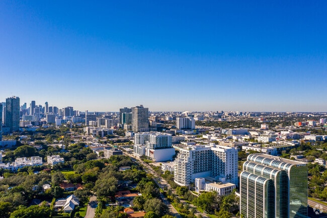 Building Photo - Baltus House