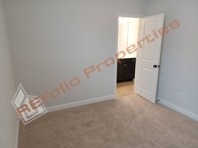 Building Photo - 9104 Kitchin Farms Wy