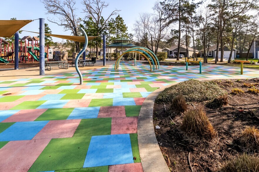 Building Photo - 26864 Steinbeck Dr