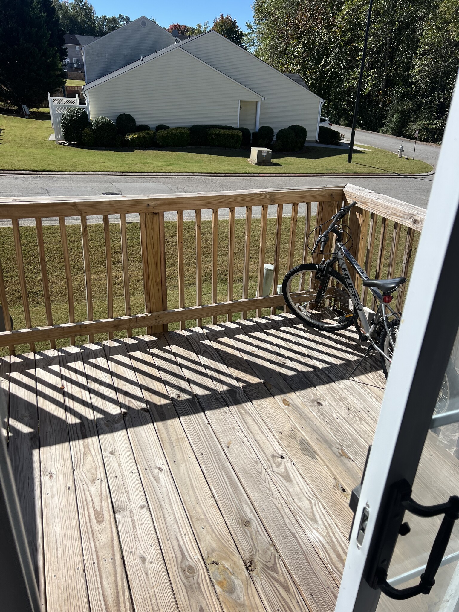 Building Photo - 74 Venture Path