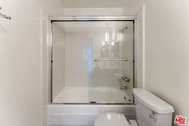 Building Photo - 1114 12th St