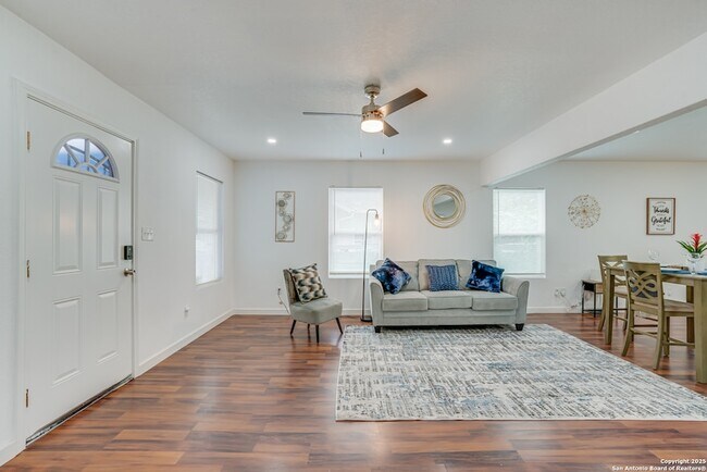Building Photo - 1039 McKinley Ave