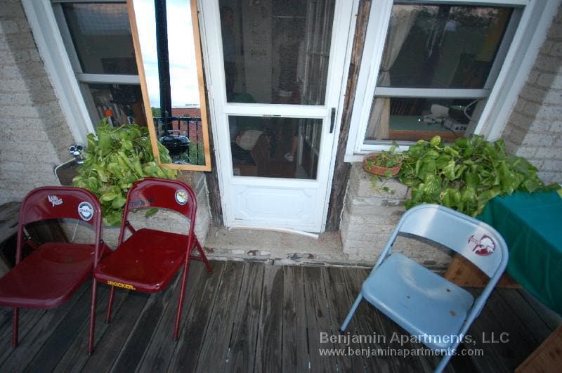 Building Photo - 1630 Commonwealth Ave